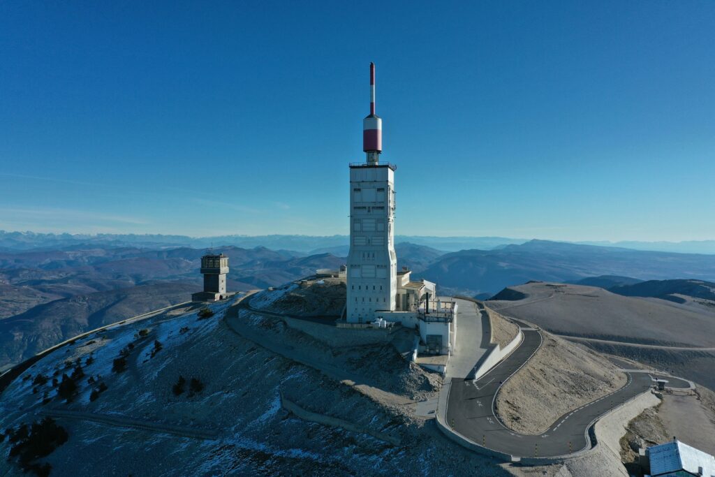 Progresser en montagne avec le mont ventoux